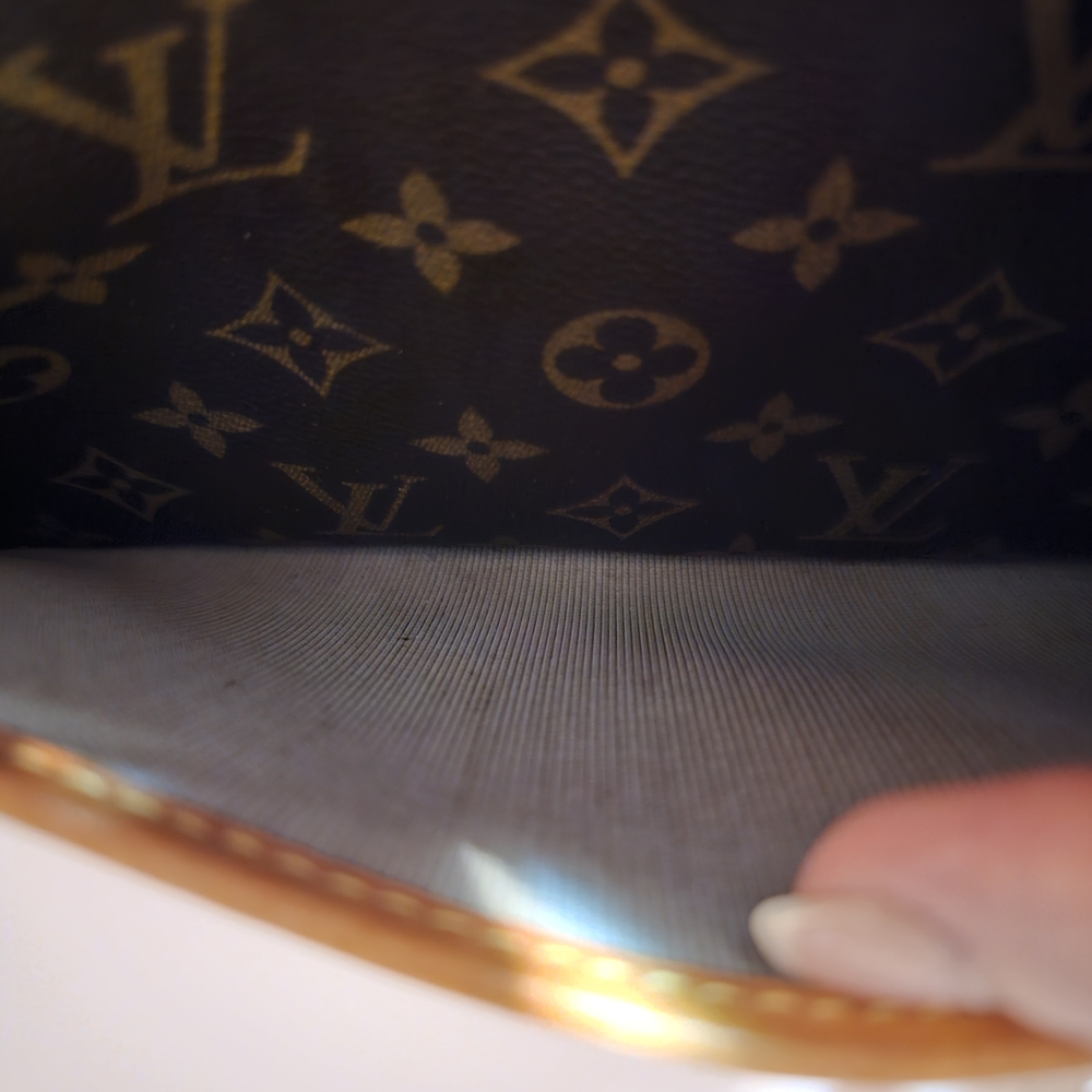 Louis Vuitton Brown Monogram Handbag - Picture 8 of 14